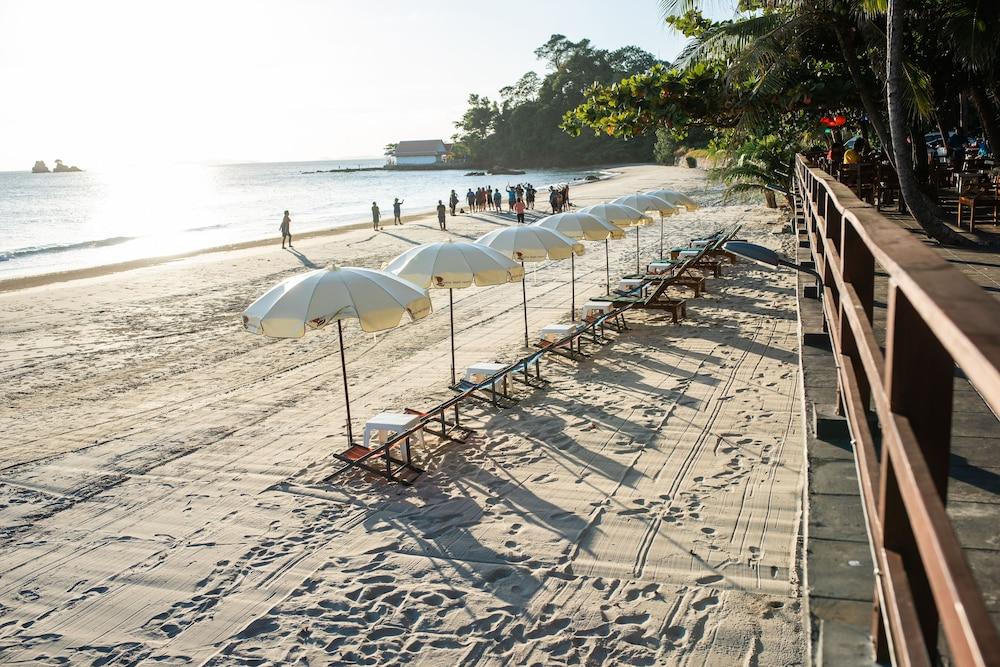 Baansuan Aokhai Beach Resort メーピン エクステリア 写真