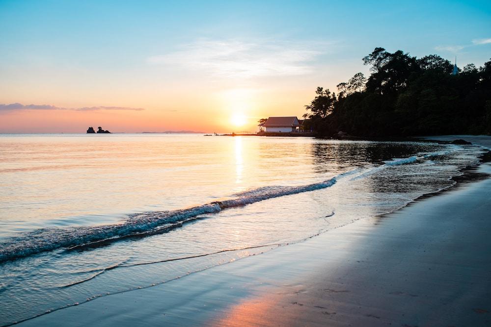 Baansuan Aokhai Beach Resort メーピン エクステリア 写真