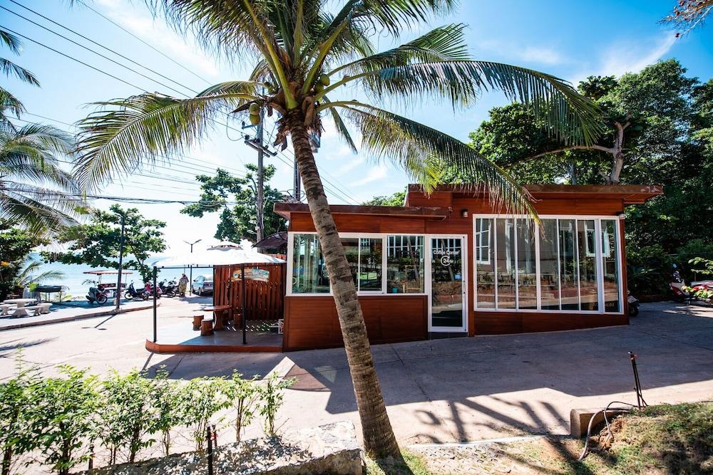 Baansuan Aokhai Beach Resort メーピン エクステリア 写真