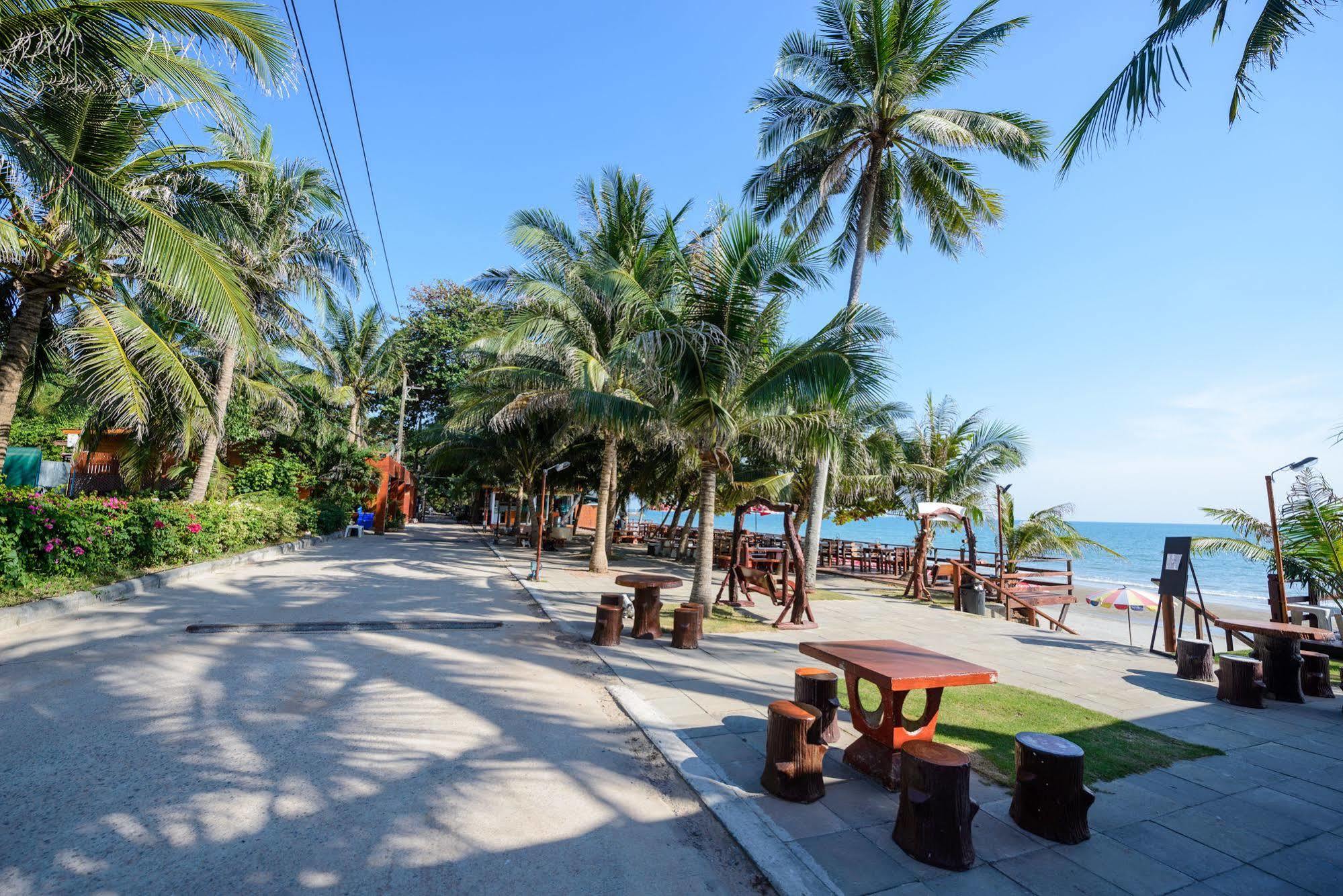 Baansuan Aokhai Beach Resort メーピン エクステリア 写真