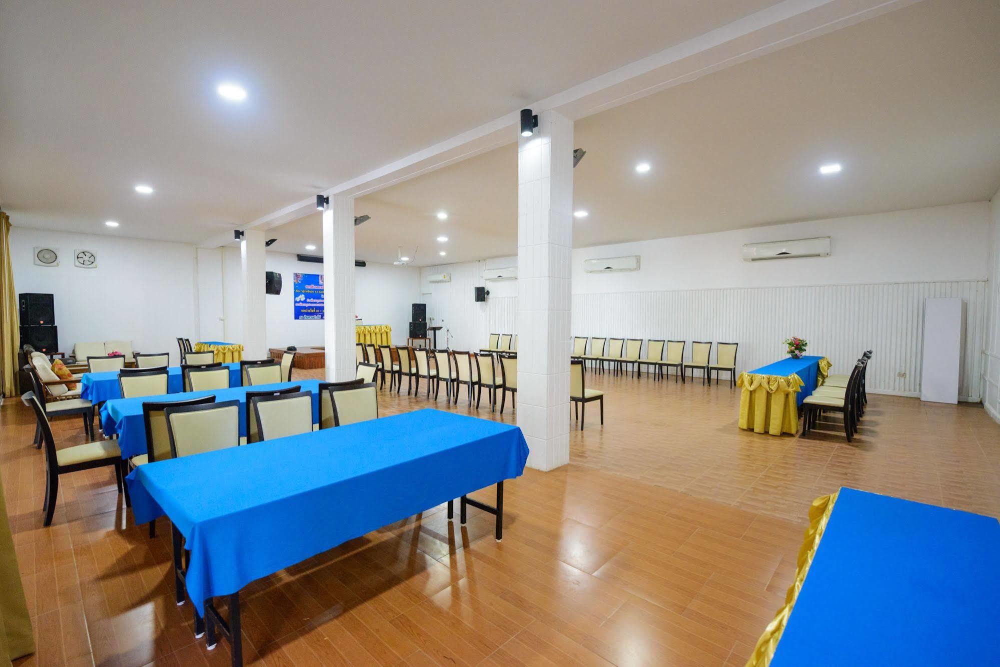 Baansuan Aokhai Beach Resort メーピン エクステリア 写真